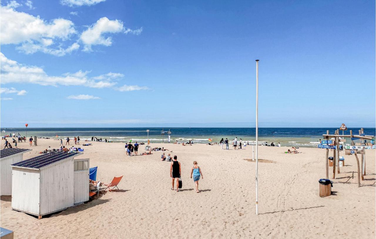 Beautiful In With Outdoor Swimming Pool, Wifi&2 Bedrooms * Oostende